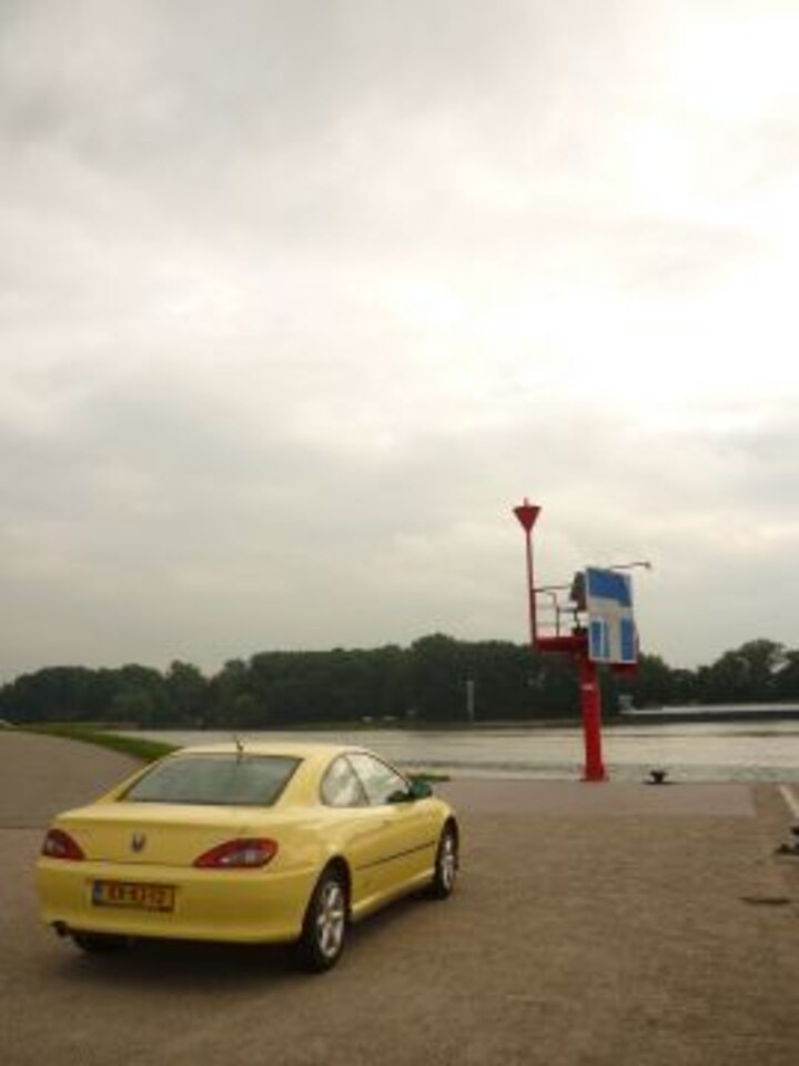 Peugeot 406 Coupé 2.0-16V (1999)