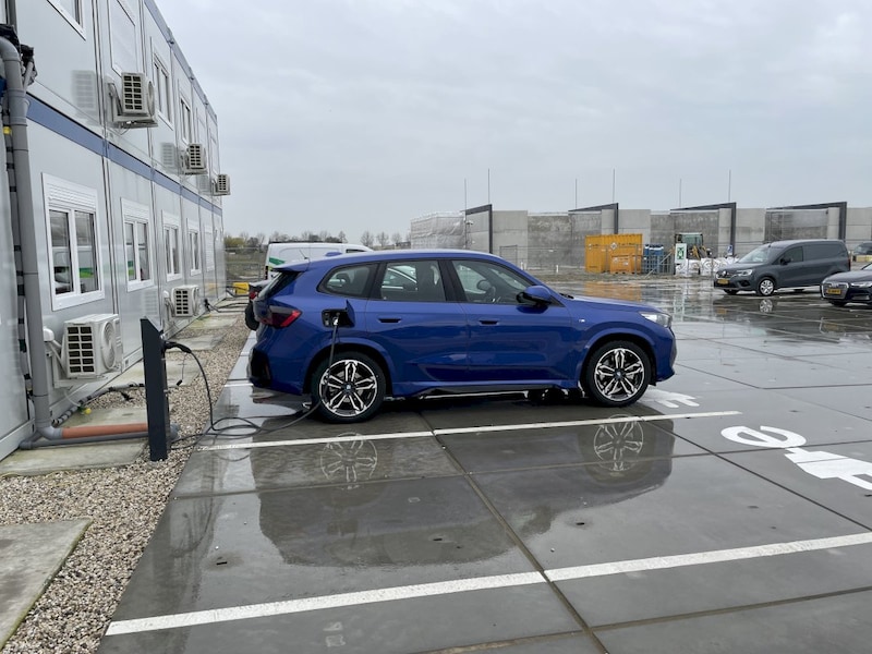 BMW iX1 xDrive30 (2024)