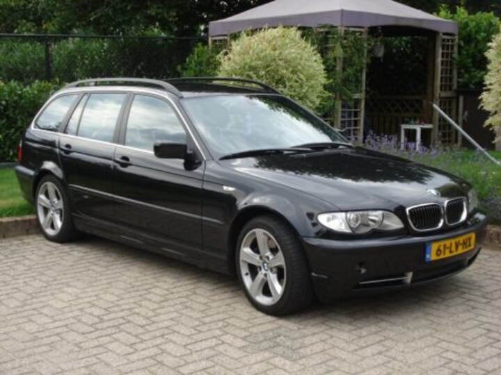 BMW 330i touring Executive