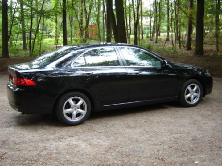 Honda Accord 2.2i-CTDi Sport (2004)
