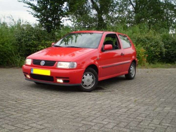 Volkswagen Polo 1.9 SDI (1998)