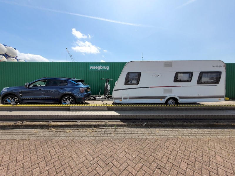 Lynk & Co 01 (2023)