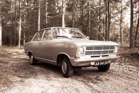 Opel 1100 Special