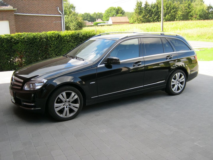 Mercedes-Benz C 200 CDI BlueEFFICIENCY Estate Avantgarde (2010)