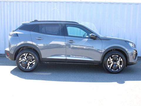 Peugeot 2008 Allure 1.2 Hybrid 136