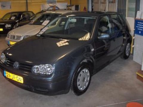 Volkswagen Golf 1.9 SDI Comfortline (2002)