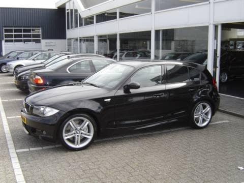 BMW 130i High Executive (2006)