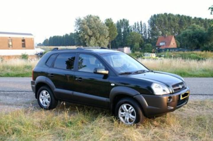 Hyundai Tucson 2.0 CRDi VGT StyleVersion 2WD (2006)