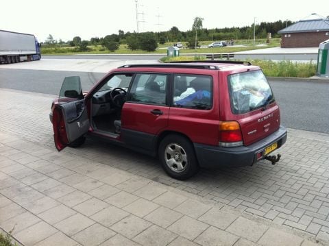 Subaru Forester 2.0 AWD (1998)