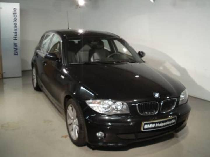 BMW 130i High Executive (2005)