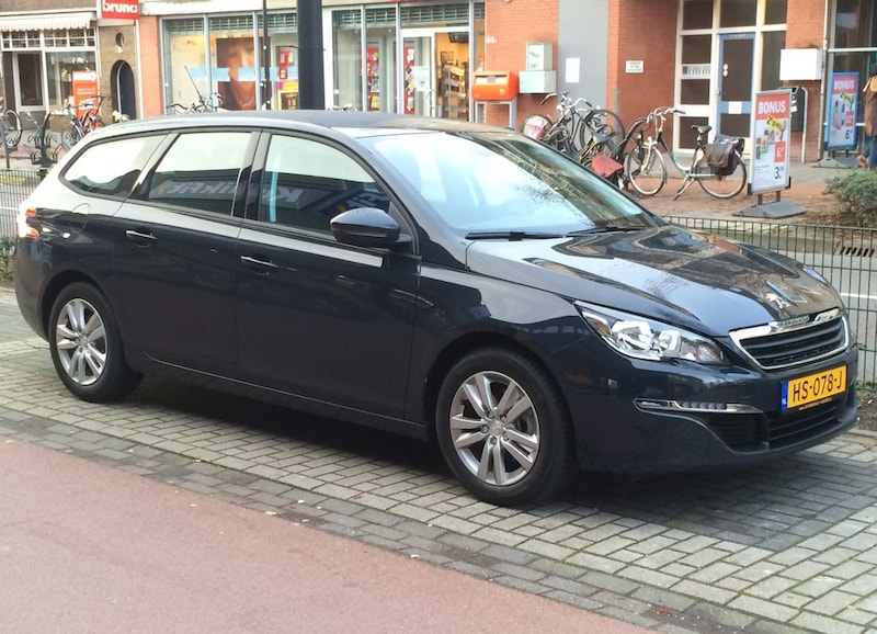 Peugeot 308 SW Active 1.2 PureTech 110 (2016)