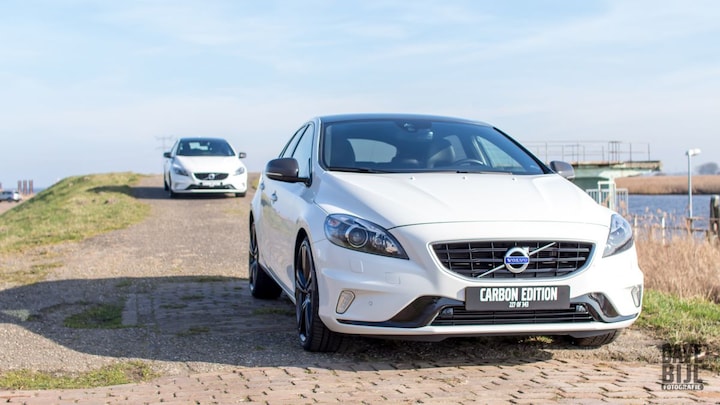 Volvo V40 T5 Carbon Edition (2015)
