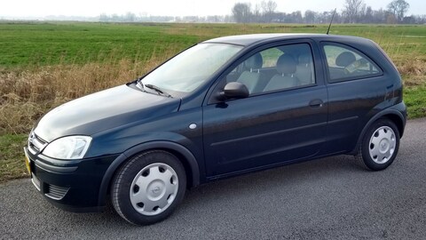 Opel Corsa 1.2-16V Enjoy
