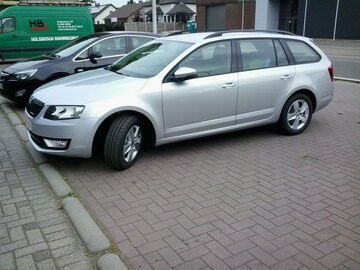 Skoda Octavia Combi 1.6 TDI 110pk Greenline Businessline (2014)