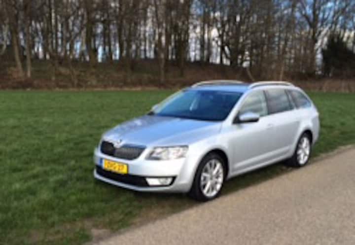 Skoda Octavia Combi 1.2 TSI 105pk Greentech Ambition Bus