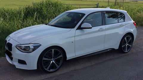 BMW 116i High Executive (2014)