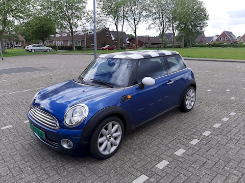 Mini Cooper (2007)