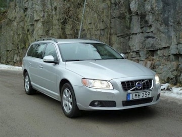 Volvo V70 2.0 Momentum (2010)