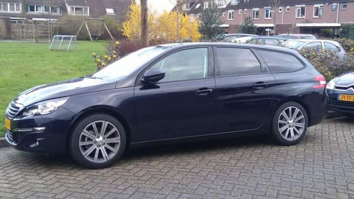 Peugeot 308 SW Blue Lease Executive Pack 1.6 BlueHDi (2015)