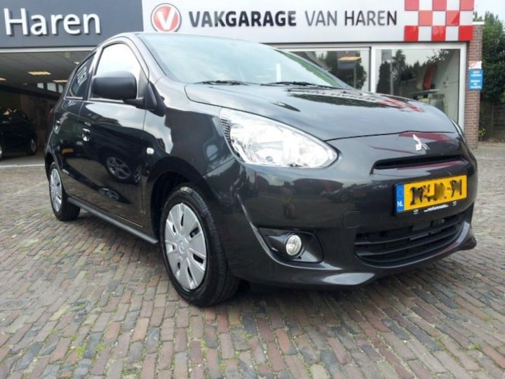 Mitsubishi Space Star 1.0 Inform (2014)