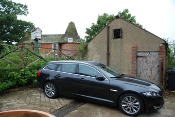 Jaguar XF Sportbrake 2.2D (2014)