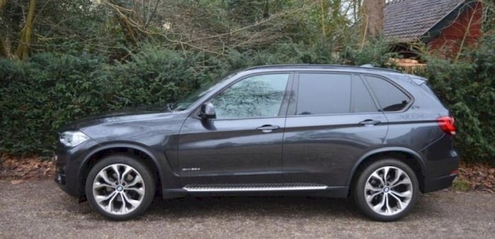 BMW X5 xDrive30d High Executive (2015)