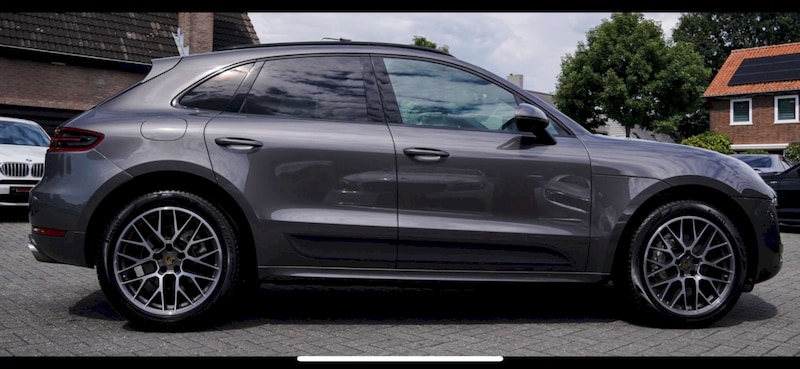 Porsche Macan S (2015)