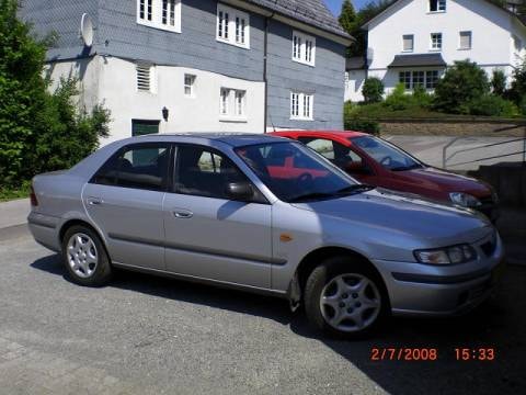 Mazda 626 1.8i LX (1998)