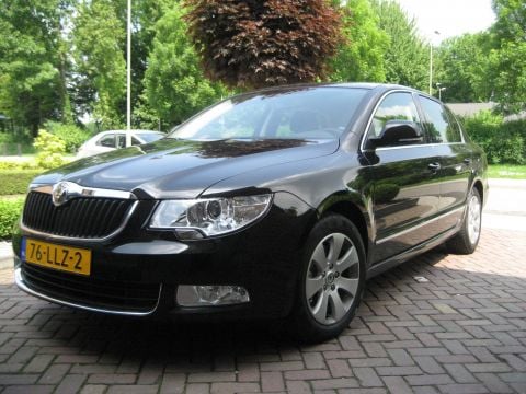 Skoda Superb 1.9 TDI Greenline Businessline (2010)
