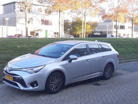 Toyota Avensis Touring Sports 1.8 VVT-i Aspiration