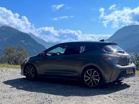 Toyota Corolla 2.0 Hybrid Executive