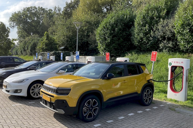 Jeep Avenger 54kWh Summit (2023)