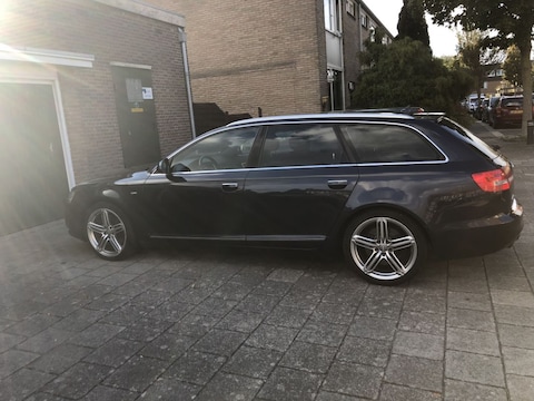 Audi A6 Avant 3.0 TFSI quattro (2009)