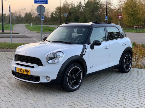 MINI Countryman Cooper S ALL4 Chili