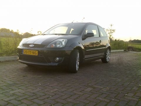 Ford Fiesta 2.0 16V ST