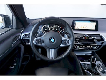 BMW 520i (2019)
