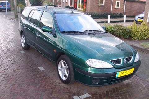 Renault Mégane Break 1.4 16V Expression (2001)