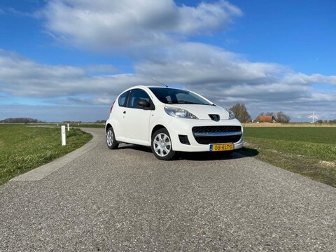 Peugeot 107 Accent 1.0