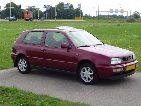 Volkswagen Golf 1.8 90pk GL