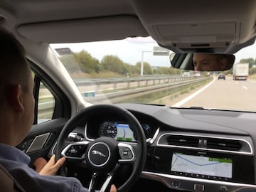 Jaguar I-Pace EV400 HSE (2018)