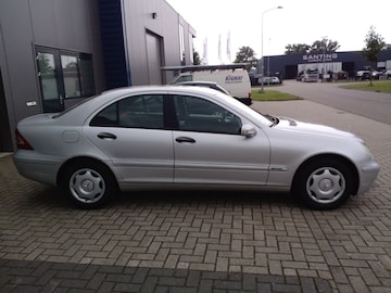 Mercedes-Benz C 180 Kompressor Classic (2003)