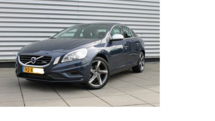 Volvo S60 D4 R-Design