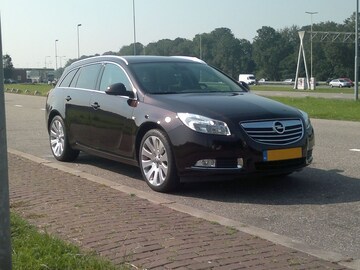 Opel Insignia Sports Tourer 1.6 Turbo Edition (2010)
