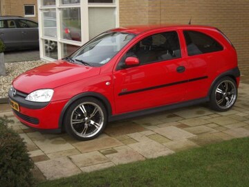 Opel Corsa 1.2-16V Sport (2001)