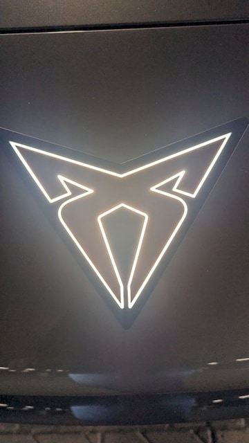 Cupra Tavascan 77kWh 210kW Adrenaline (2025)