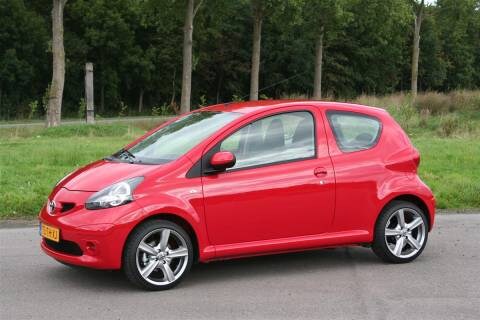 Toyota Aygo 1.0 12v VVT-i Sport (2006)