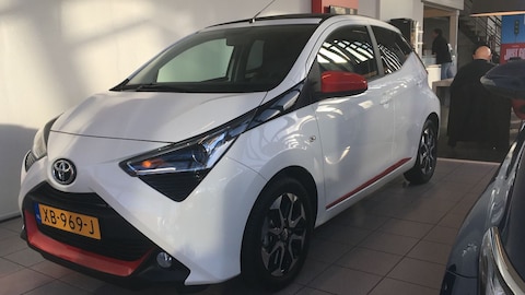 Toyota Aygo 1.0 VVT-i x-first