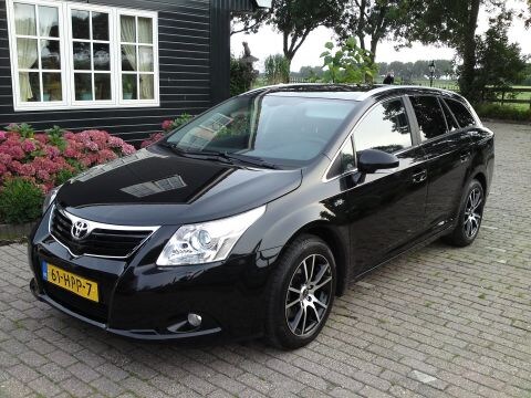 Toyota Avensis Wagon 2.2 D-CAT 177 Executive Business (2009)