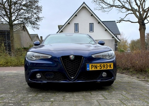 Alfa Romeo Giulia 2.0T 200pk Super