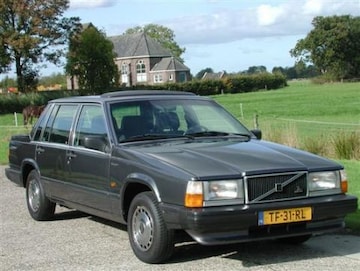 Volvo 740 GL 2.3 (1988)